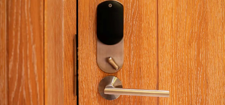 Automatic Locking Door Knob East Pasadena